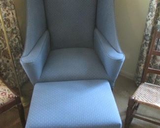 Kuglers chair with ottoman