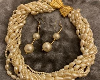 Lot 27:  Pearl Necklace & Earrings: $25