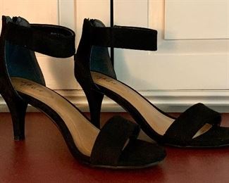 Style and Co. Heels, size 5-5.5: $10
