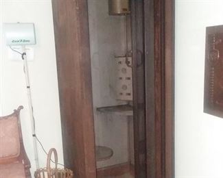 Wooden 1950's "Superman Style" - Telephone Booth