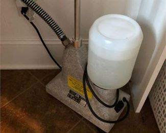 Lot 269a
Professional Clothing Steamer