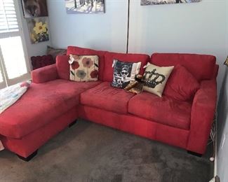 L shaped Sofa  Sleeper 