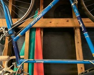 Vintage men’s Raleigh Record Bike