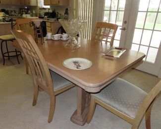 1980's Blonde Dining Table - 6 Chairs