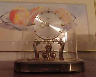 Kunde Antique Anniversary Clock