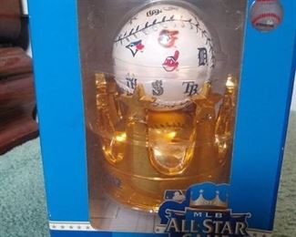 2012 MLB All-Star Game Crown Statue