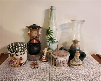Lot of 8 Home Decor Pieces