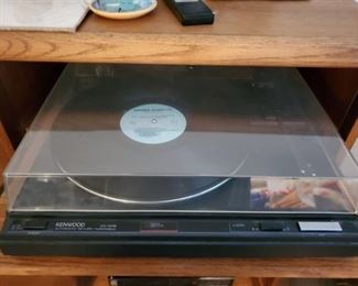 Kenwood KD-12RB Turntable