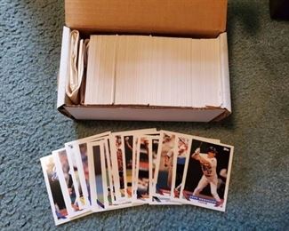 1993 Topps Baseball Series #1 including 1992 Draft Pick Derek Jeter