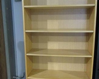 5 Shelf Laminate Bookcase