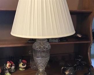 Lead crystal lamp with brass base