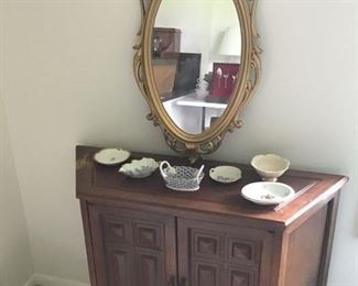 Wood console cabinet