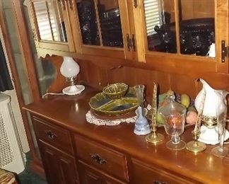 lazy Susan, china Cabinet