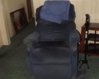 lift chair that reclines