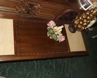 coffee table with marble, Capodimonte  flowers, golden fruit