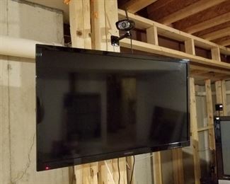 wall mounted flat screen TV