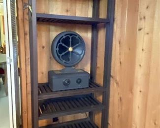 Atwater Kent Model 46 with Model E Speaker Cr. 1929