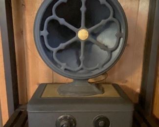 Atwater Kent Model 46 with Model E Speaker cr. 1929
