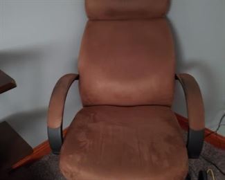 Reclined Office Chair