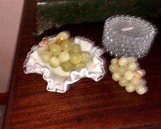 fenton water rest small bowl