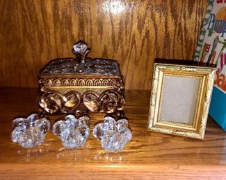 gold box candle holders