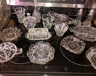 VINTAGE GLASS ITEMS