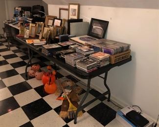 photography studio, picture frames