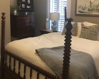 QUEEN OR FULL. THE FLAMED MAHOGANY CHET. .