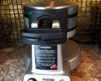 Waring Professional double waffle maker
