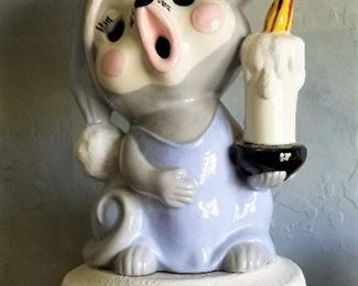 Large mouse nightlight.