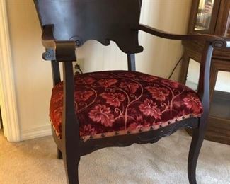 BEAUTIFUL SHERATON WOOD BACK SIDE CHAIR