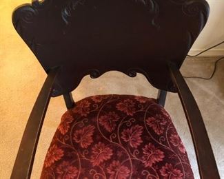 BEAUTIFUL SHERATON WOOD BACK SIDE CHAIR