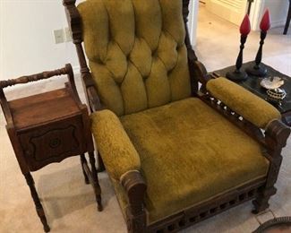 MAGNIFICANT MATCHING PAIR OF VICTORIAN PARLOR ARM CHAIRS, SMOKE STAND