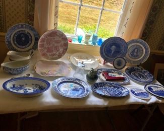 Blue & White Plates, Rowland & Marcellus  Roosevelt Plate,  Pretty Dishes