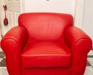 Lot #9 — Has matching ottoman sold separately