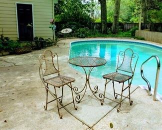 Vintage Patio Furniture - Chairs Fold!