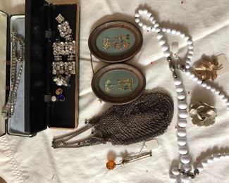 Vintage clutches/bags, jewelry and finds 