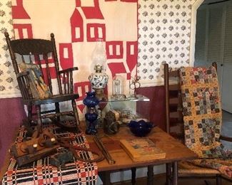 School house quilt
Rocking chair w yo-yo quilt
Early child’s rocker
