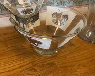 Retro chip and dip bowl