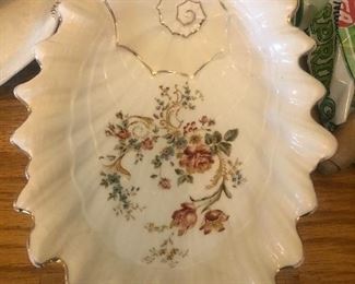 Fancy shell dish