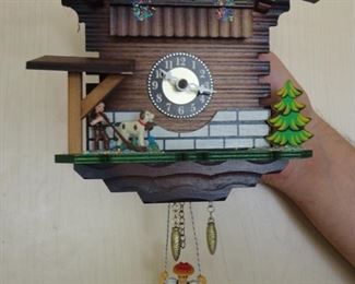 Hechinger Quartz German Clock