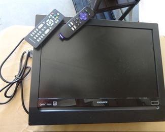 Magnaovx TV with Roku