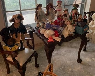 Child's "dining set." 