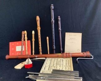 AS812 Musical Delight for a Recorder Lovers