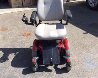 DR520 Jazzy 600 Power Chair
