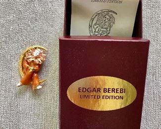 $25 Edgar Berebi De La Lune Limited Edition pin NIB
