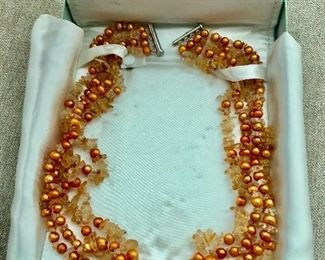 $25 Ross Simmons New in Box Pearl stone necklace