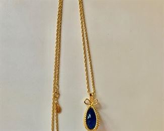 $30 Joan Rivers egg pendant necklace