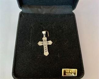 18k gold cross pendant