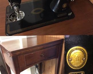 Singer 99- Sewing Machine/Cabinet